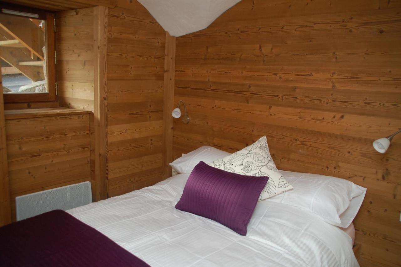 Two Bedroom Apartment La Voute, Chandon near Meribel Les Allues Extérieur photo